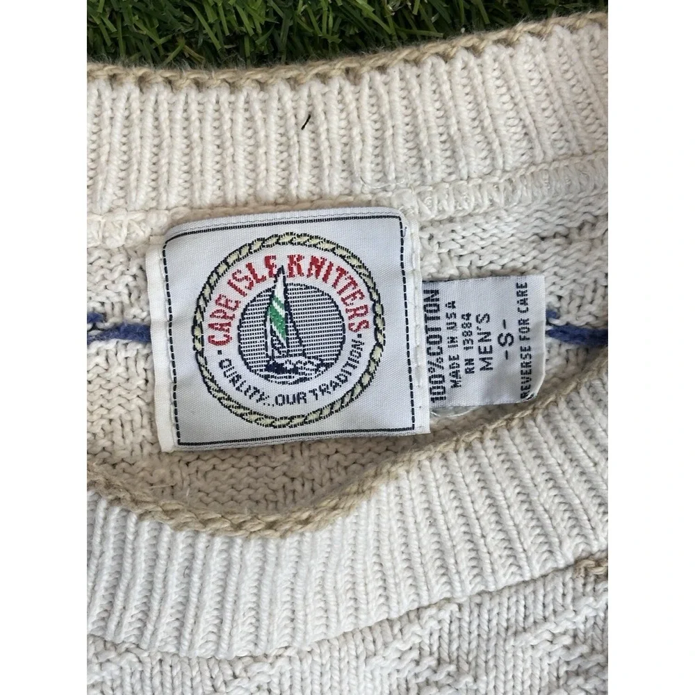 Vintage Care Isle Knitters Sweater Men Small White Geometric Grandpa‎ Knit 80s